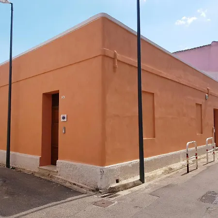 B&b-le Rondini 3* Monserrato