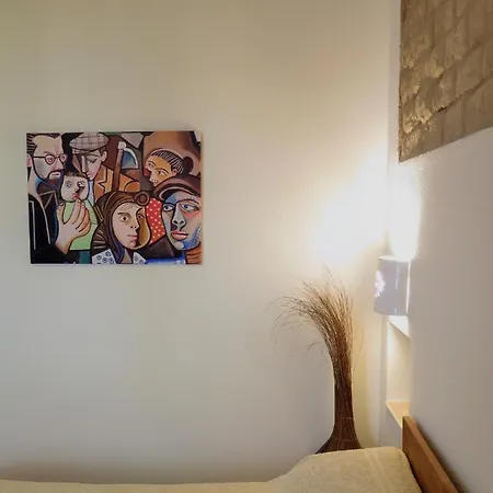 B&b-le Rondini Couette-café 3*